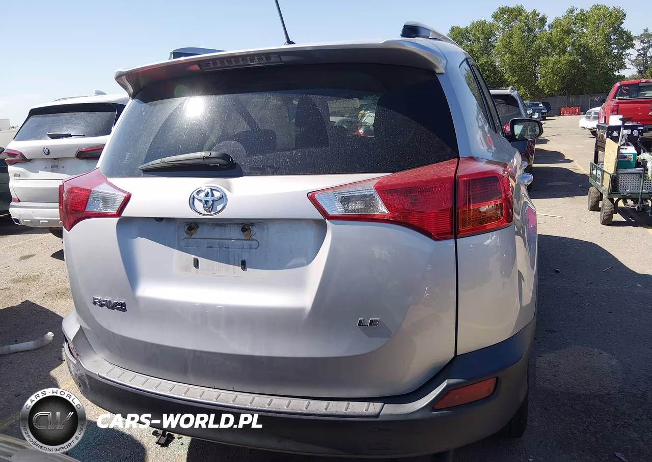 2015 Toyota Rav4 Le VIN:JTMZFREV6FJ040990 - 16