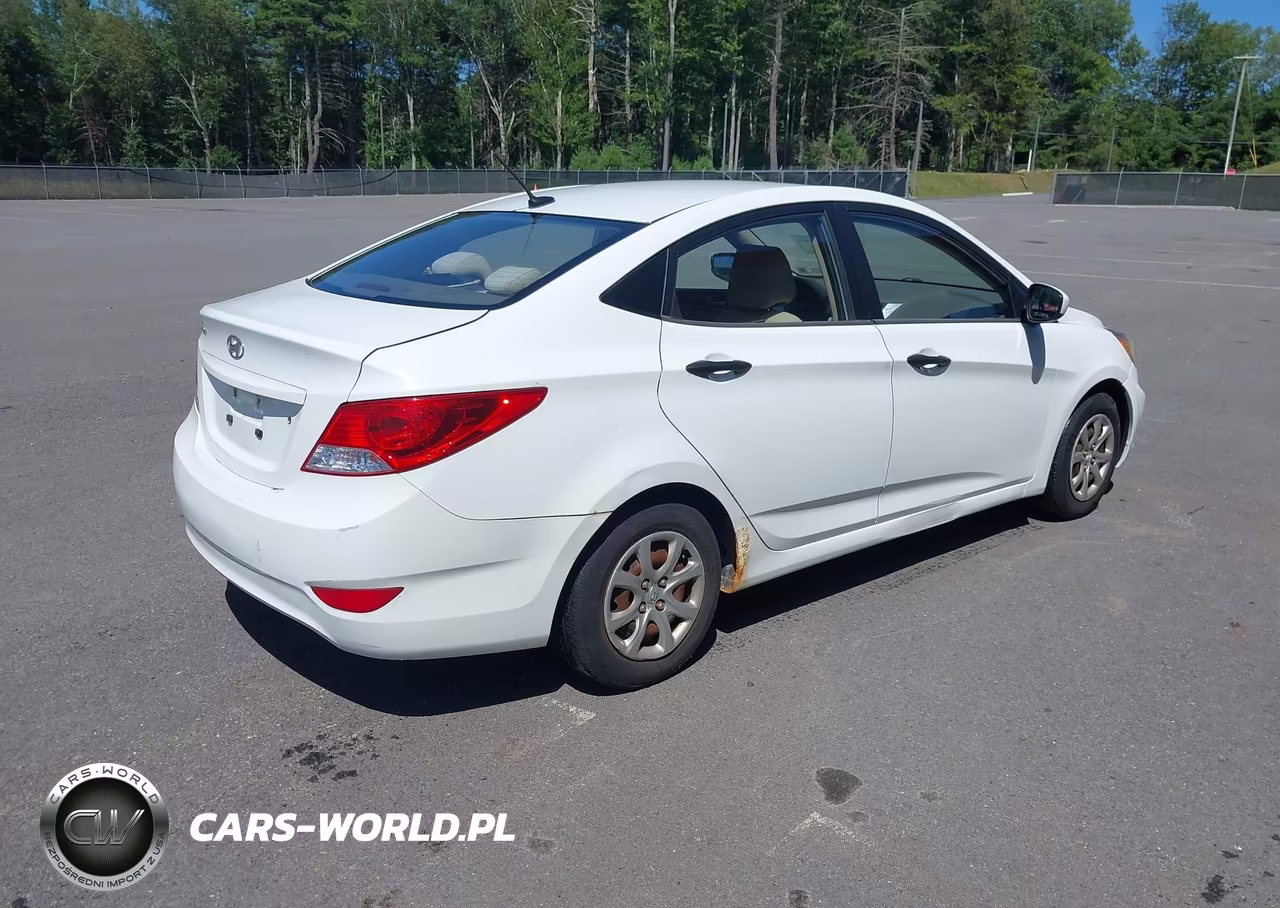 2012 Hyundai Accent Gls VIN:KMHCT4AE6CU066468 - 4