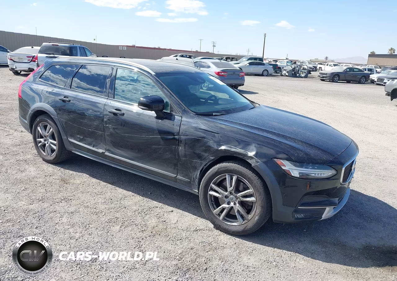 2018 Volvo V90 Cross Country T5 – zdjęcie 1 z 16