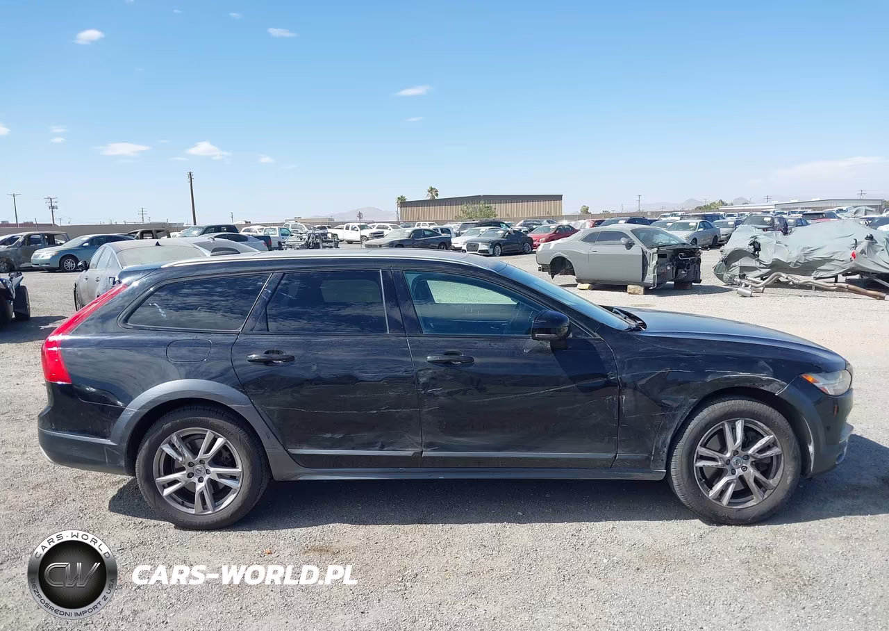 2018 Volvo V90 Cross Country T5 VIN:YV4102NK7J1022466 - 13