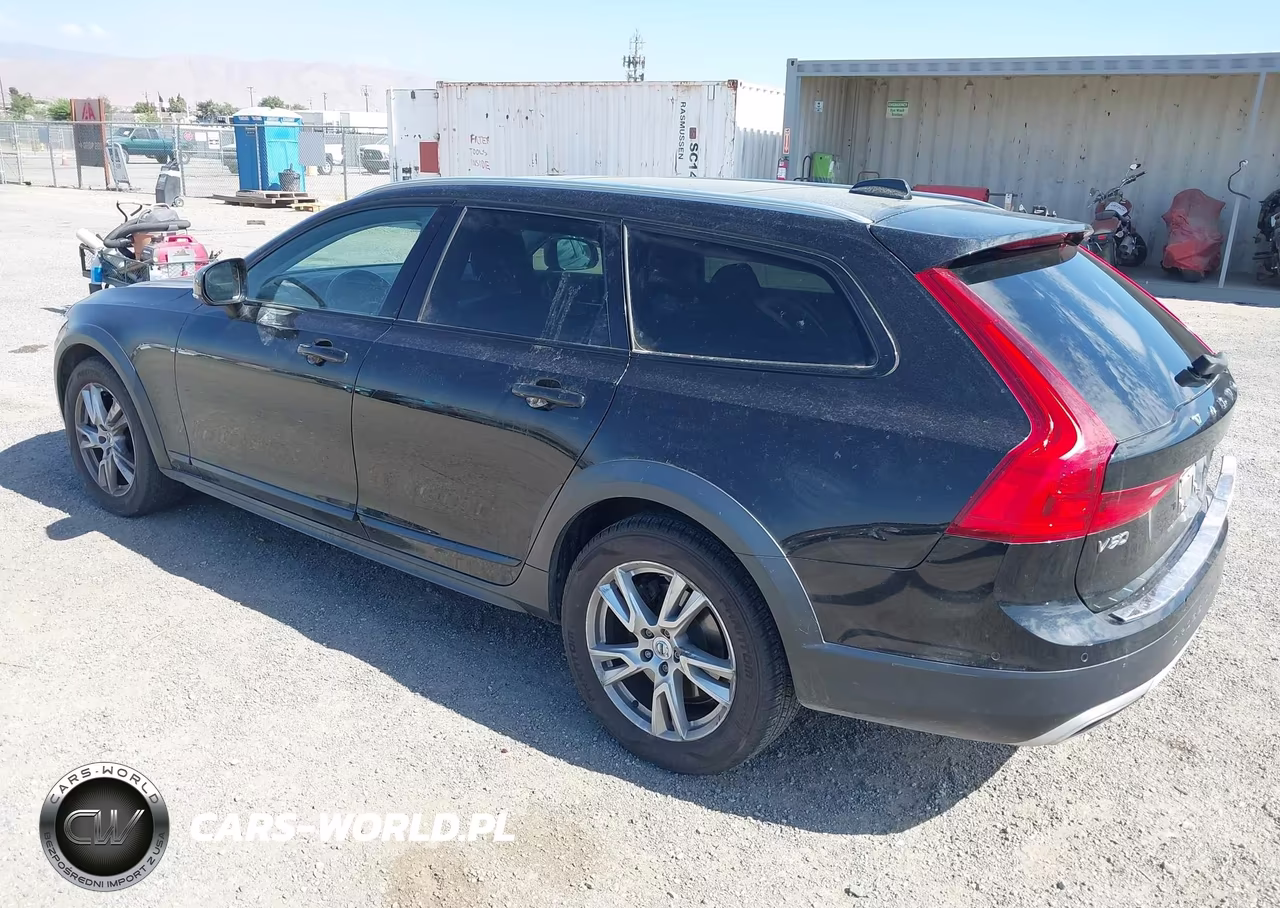 2018 Volvo V90 Cross Country T5 VIN:YV4102NK7J1022466 - 3