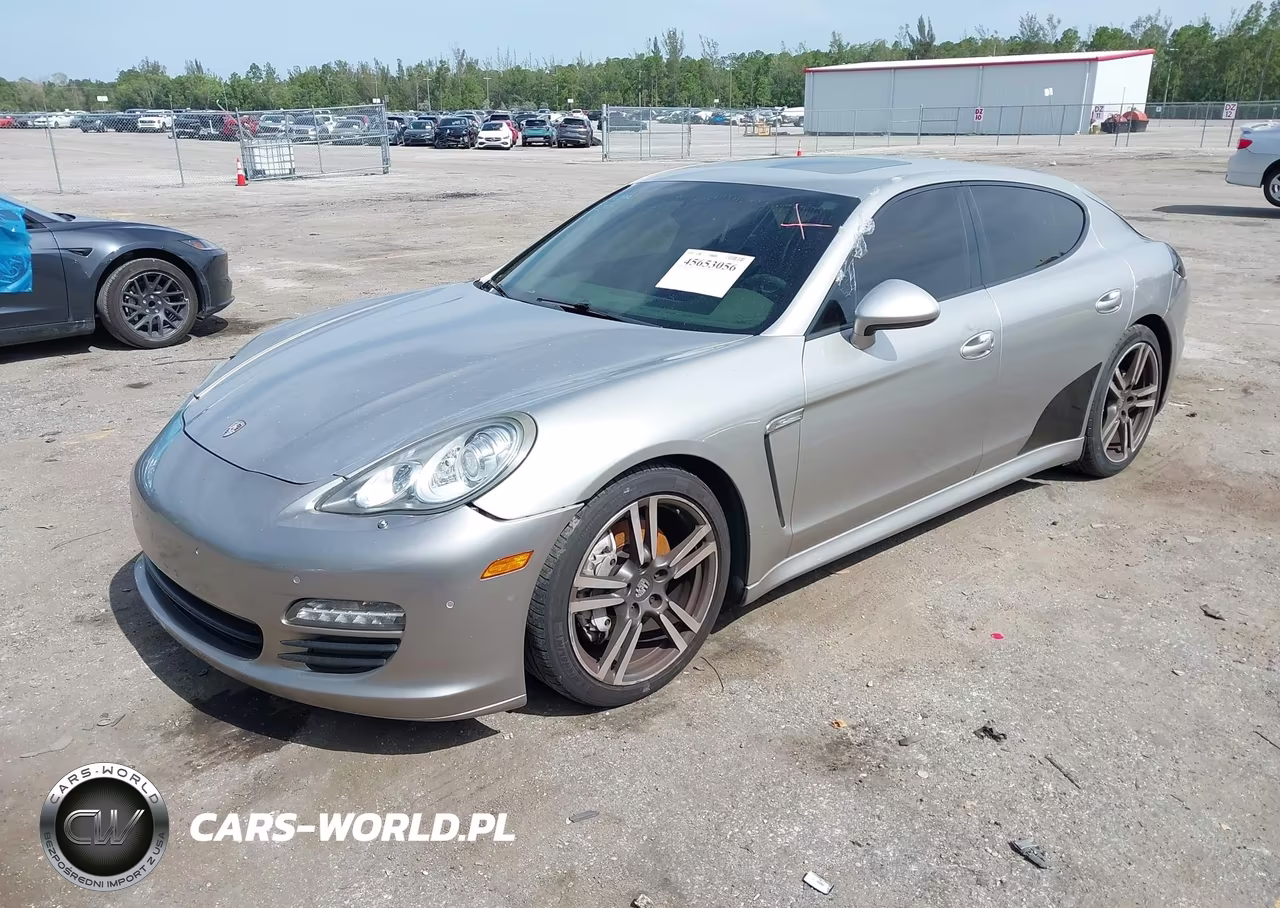 2013 Porsche Panamera 4 VIN:WP0AA2A70DL011321 - 2