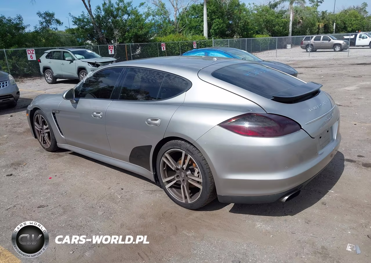 2013 Porsche Panamera 4 VIN:WP0AA2A70DL011321 - 3