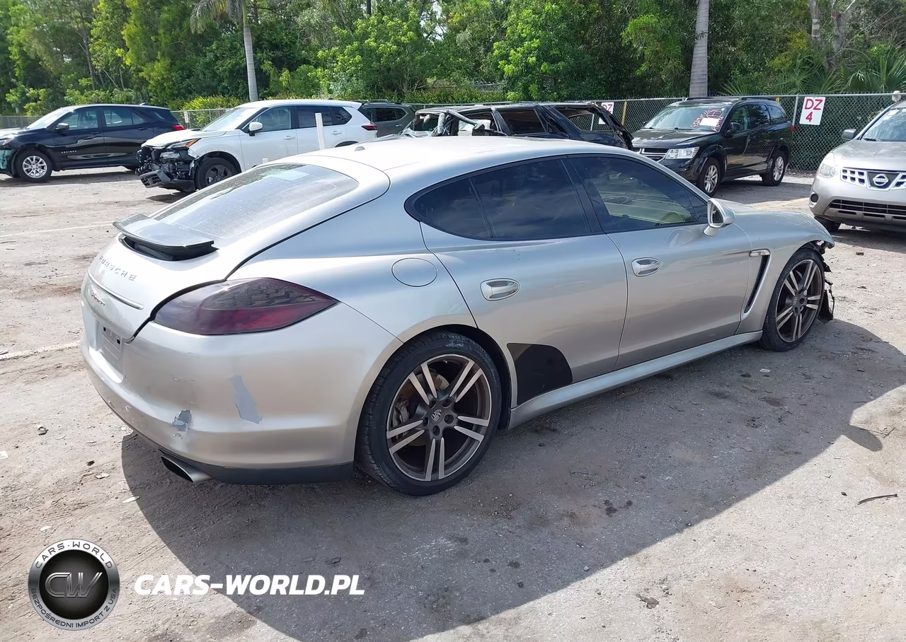 2013 Porsche Panamera 4 VIN:WP0AA2A70DL011321 - 4