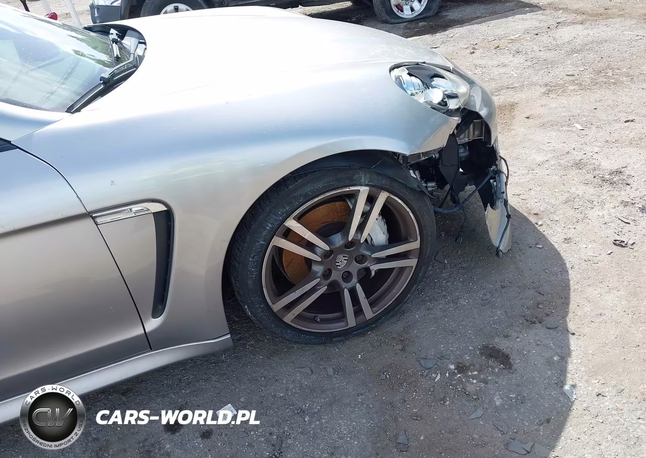 2013 Porsche Panamera 4 VIN:WP0AA2A70DL011321 - 6