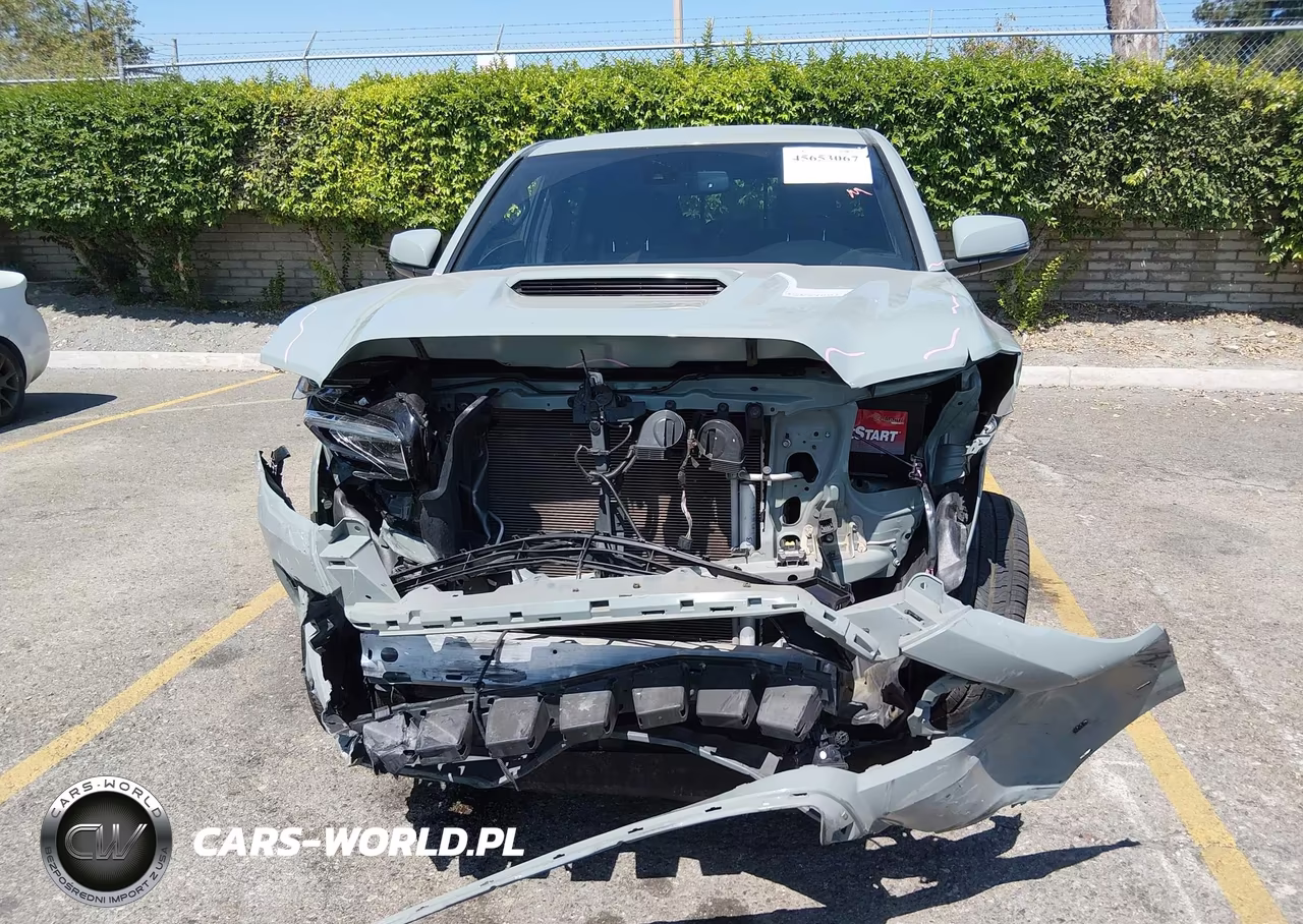 2022 Toyota Tacoma Trd Sport VIN:3TYCZ5AN0NT088440 - 12