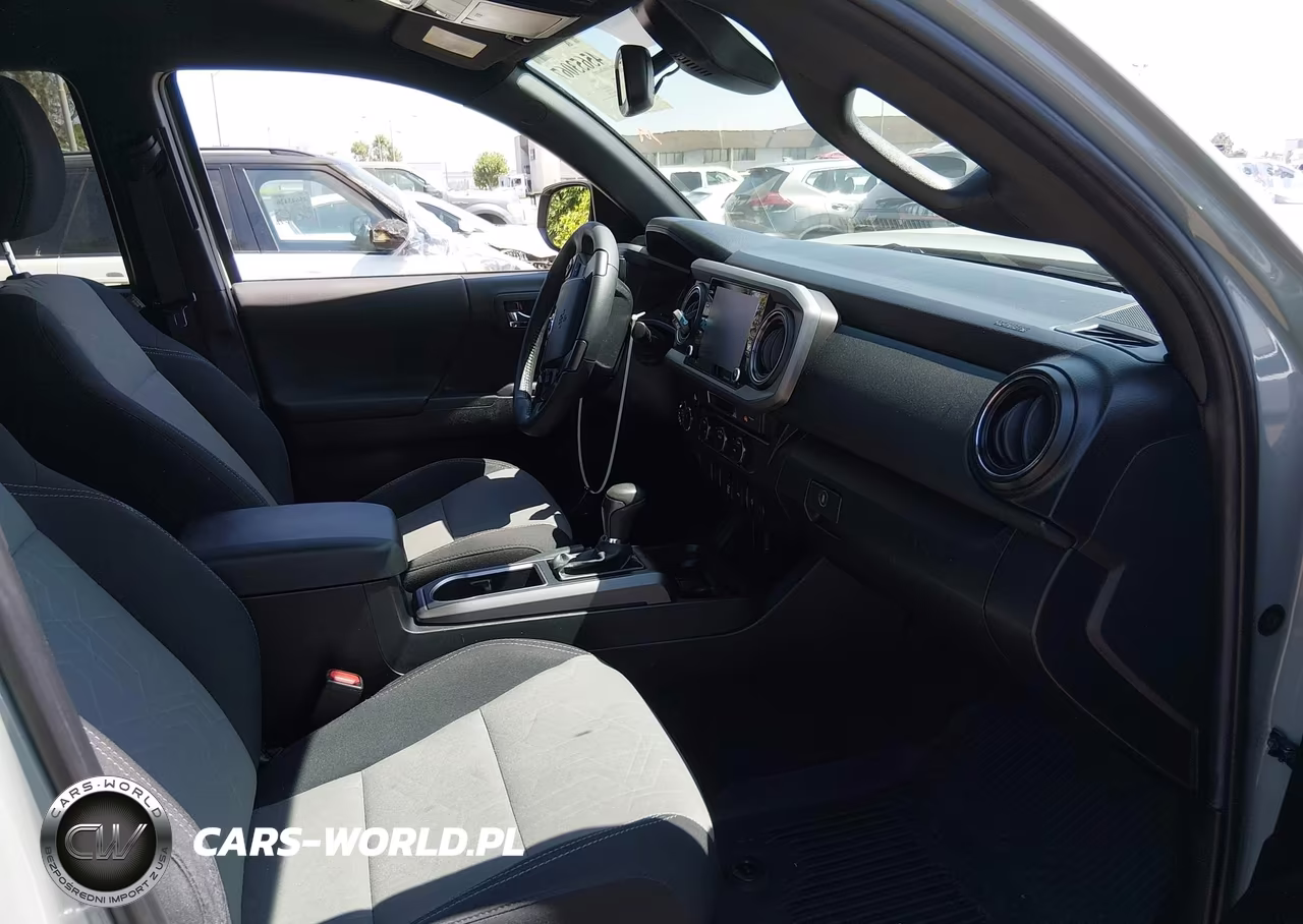 2022 Toyota Tacoma Trd Sport VIN:3TYCZ5AN0NT088440 - 5