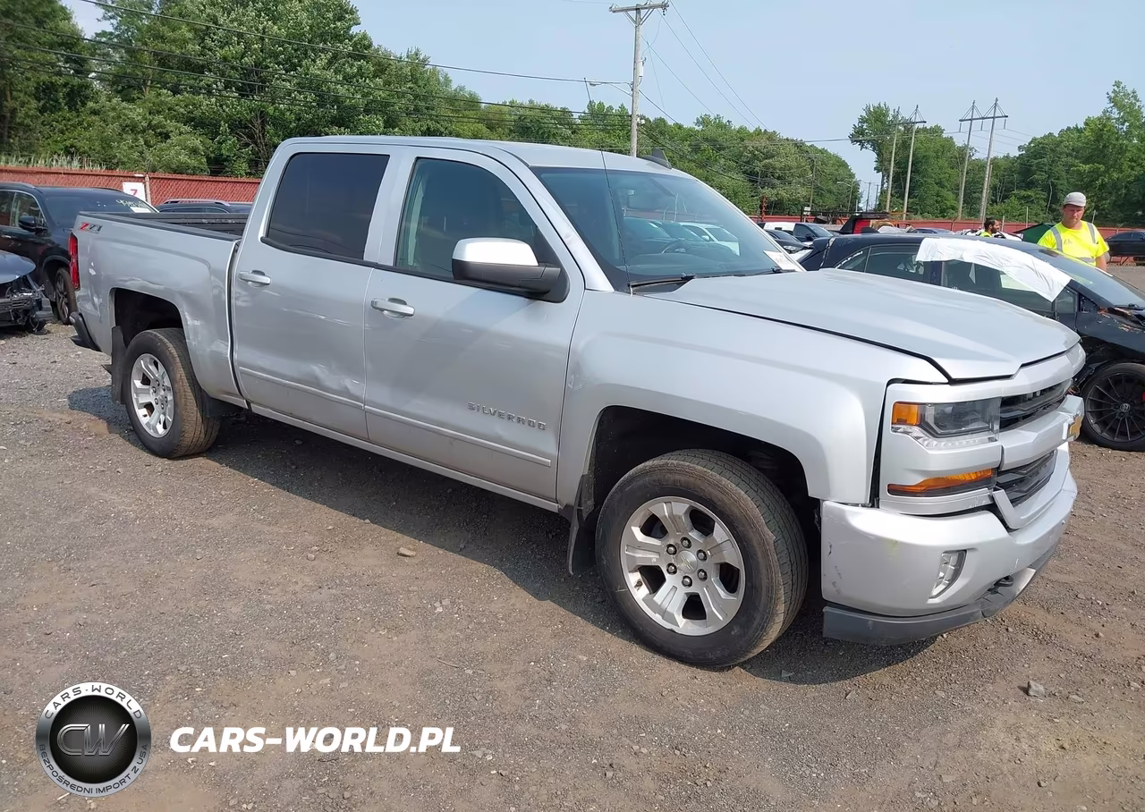 2017 Chevrolet Silverado 1500 Lt VIN:3GCUKREC8HG249107 - 1