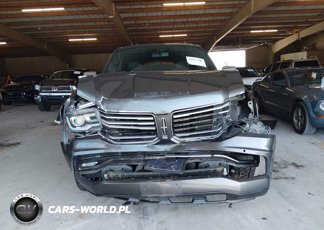 2017 Lincoln Navigator Reserve VIN:5LMJJ2LT1HEL08711 - 13