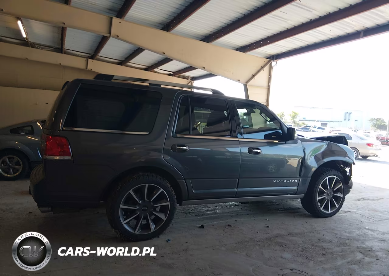 2017 Lincoln Navigator Reserve VIN:5LMJJ2LT1HEL08711 - 14