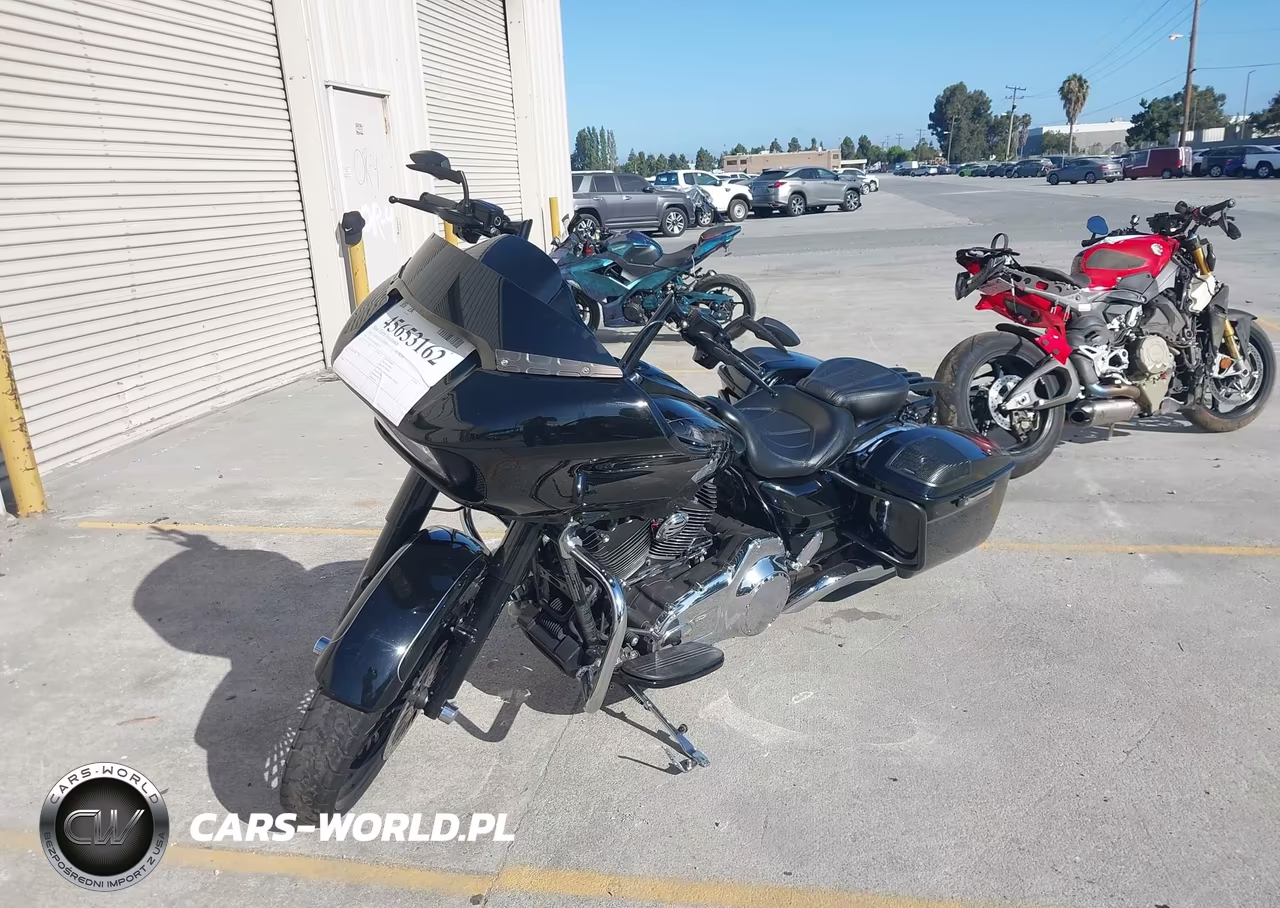 2016 Harley-Davidson Fltrxs Road Glide Special VIN:1HD1KTM32GB639935 - 2