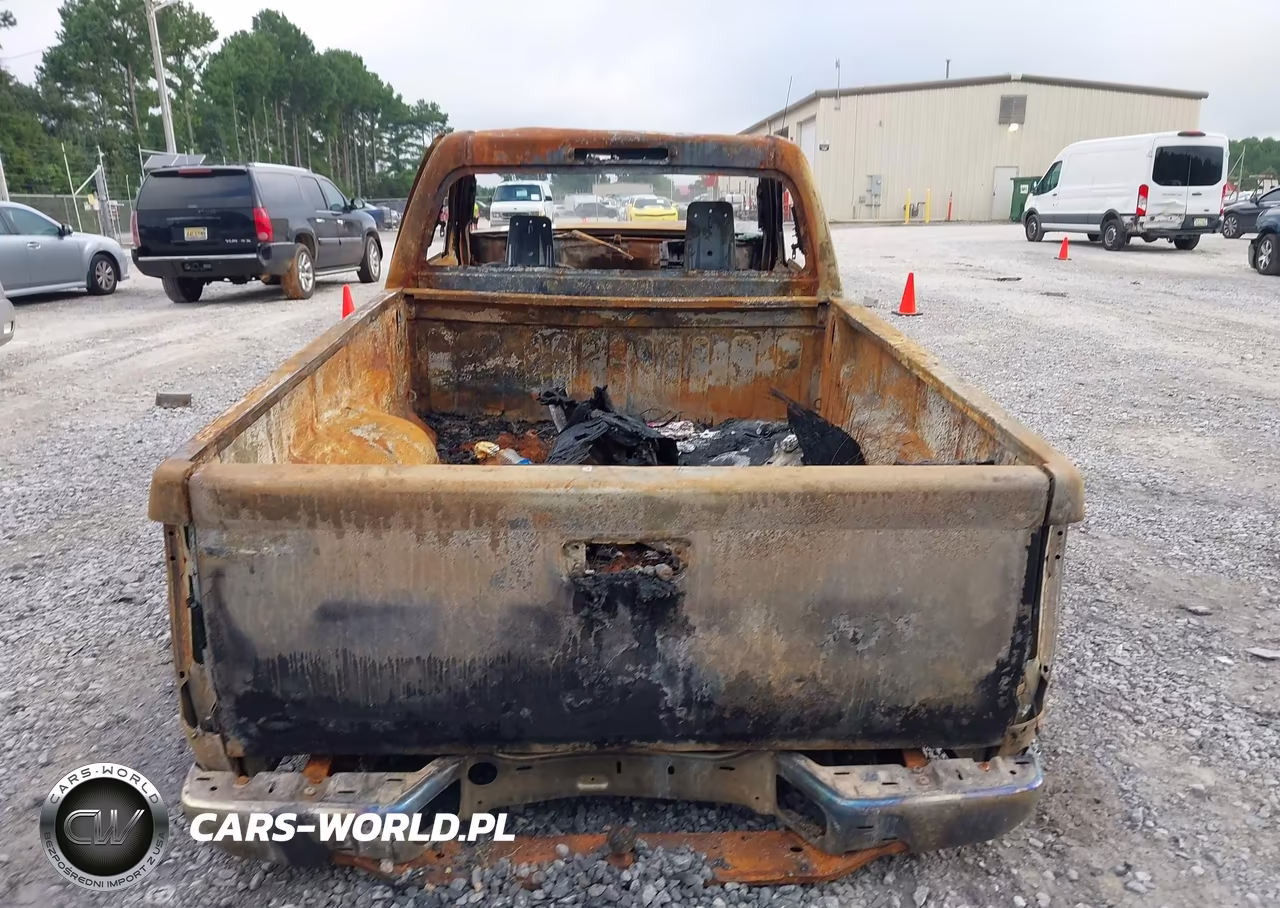 2005 Chevrolet Colorado Ls VIN:1GCCS146X58223263 - 16
