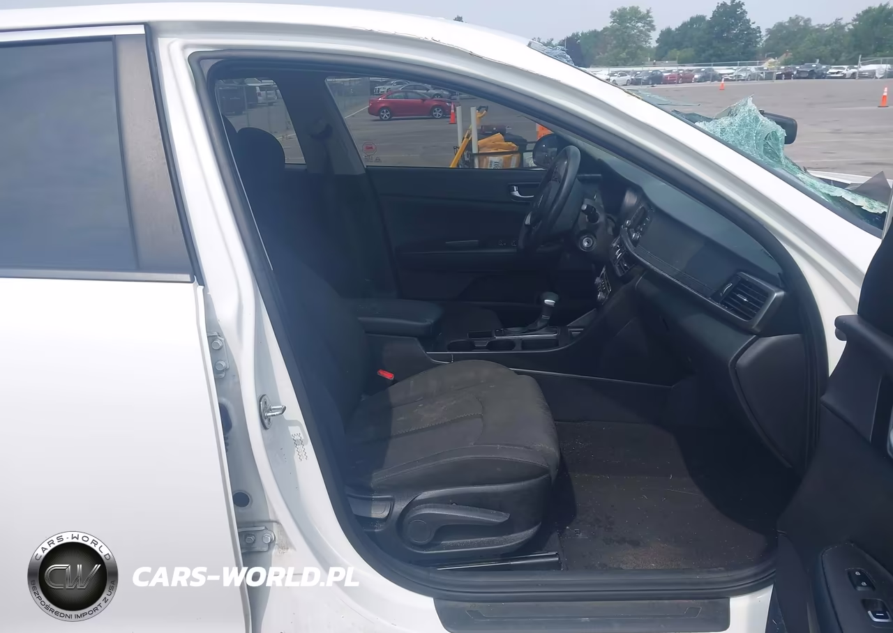2016 Kia Optima Lx VIN:KNAGT4L32G5074694 - 5