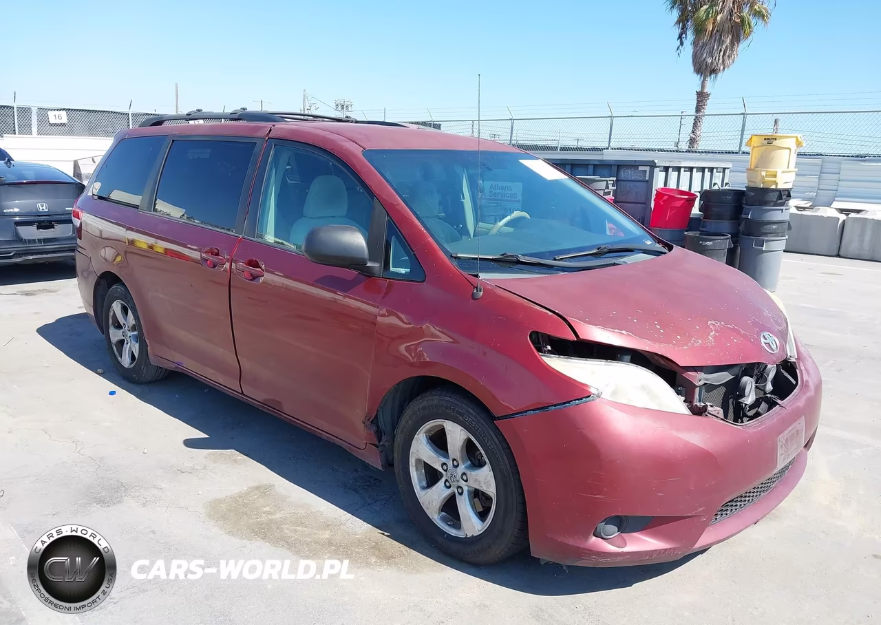 2011 Toyota Sienna Le V6 VIN:5TDKK3DC0BS011024 - 1