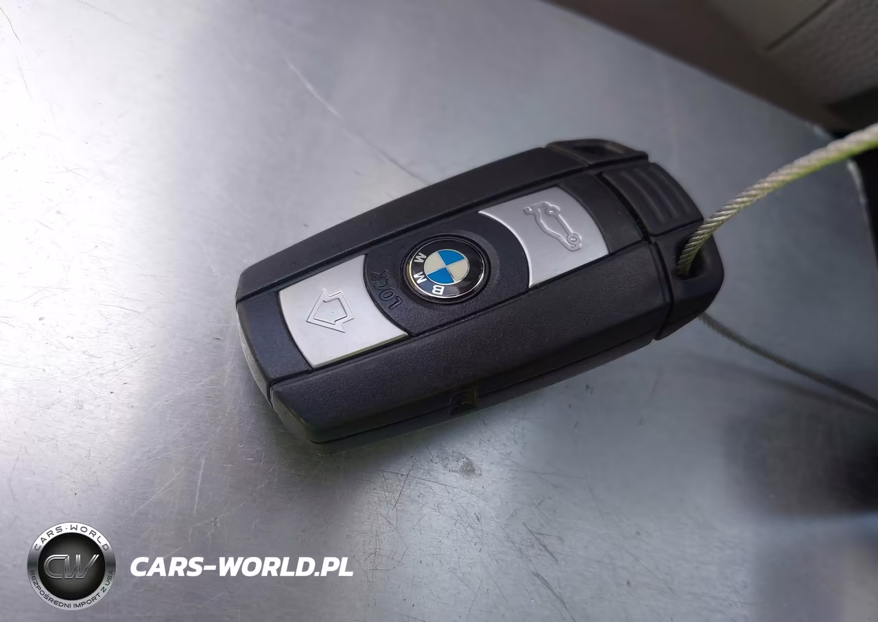 2009 BMW 328I VIN:WBAPH775X9NM47742 - 11