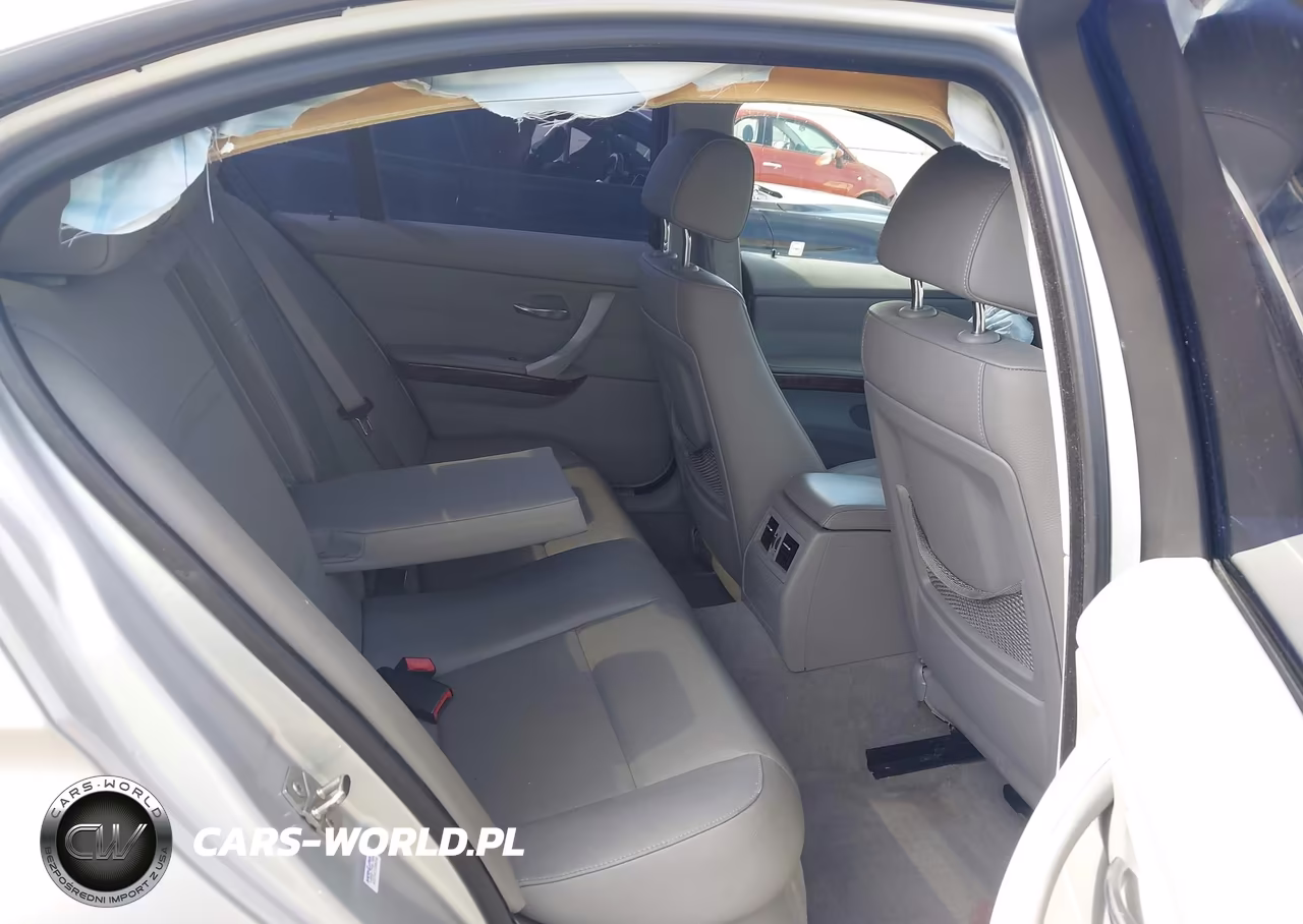 2009 BMW 328I VIN:WBAPH775X9NM47742 - 8