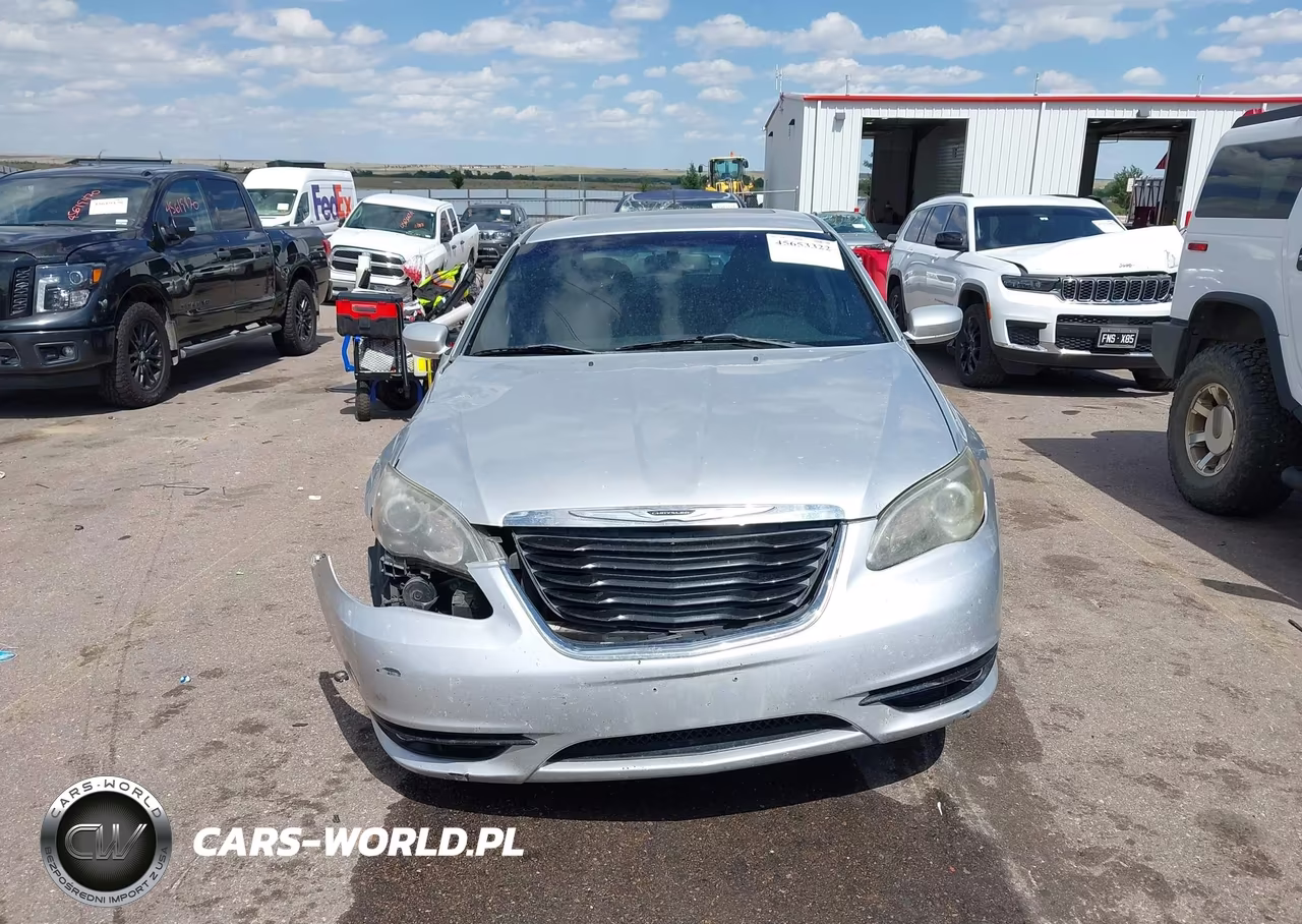 2012 Chrysler 200 Touring VIN:1C3CCBBG8CN258286 - 12