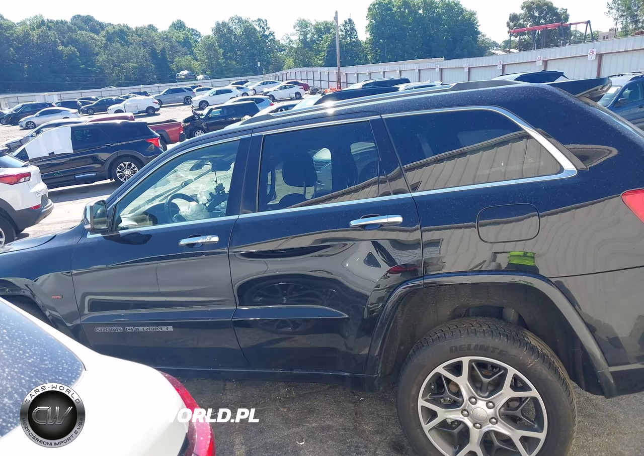 2019 Jeep Grand Cherokee Overland 4X4 VIN:1C4RJFCT8KC641248 - 14