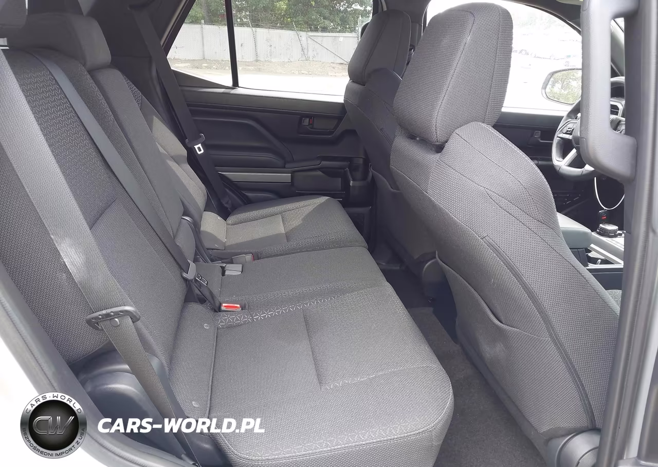 2025 Toyota 4Runner Sr5 VIN:JTEVA5BR6S5007239 - 8