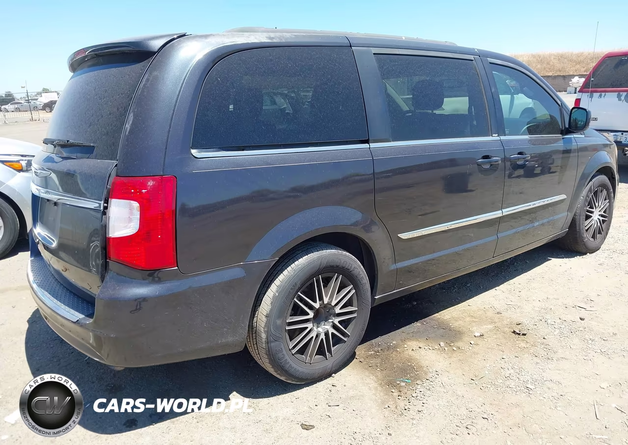2014 Chrysler Town & Country Touring VIN:2C4RC1BG4ER126079 - 4
