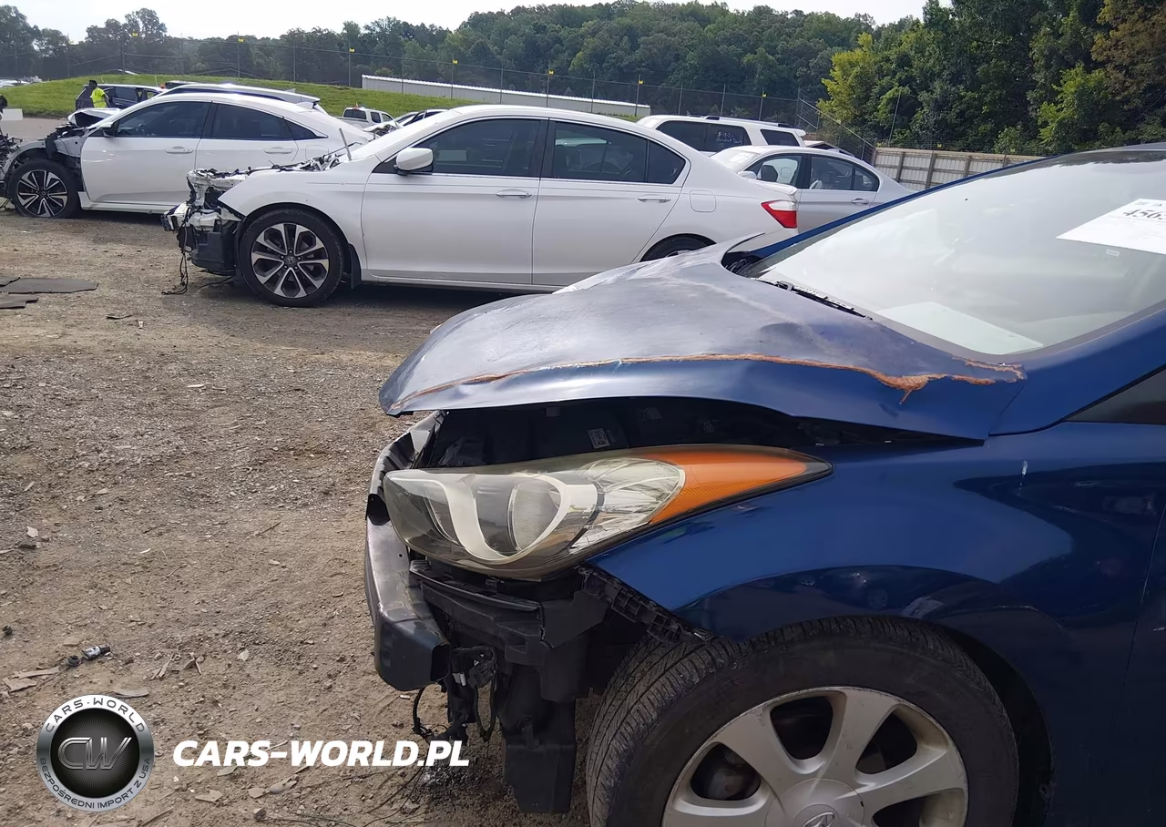 2013 Hyundai Elantra Limited VIN:KMHDH4AE3DU867074 - 15