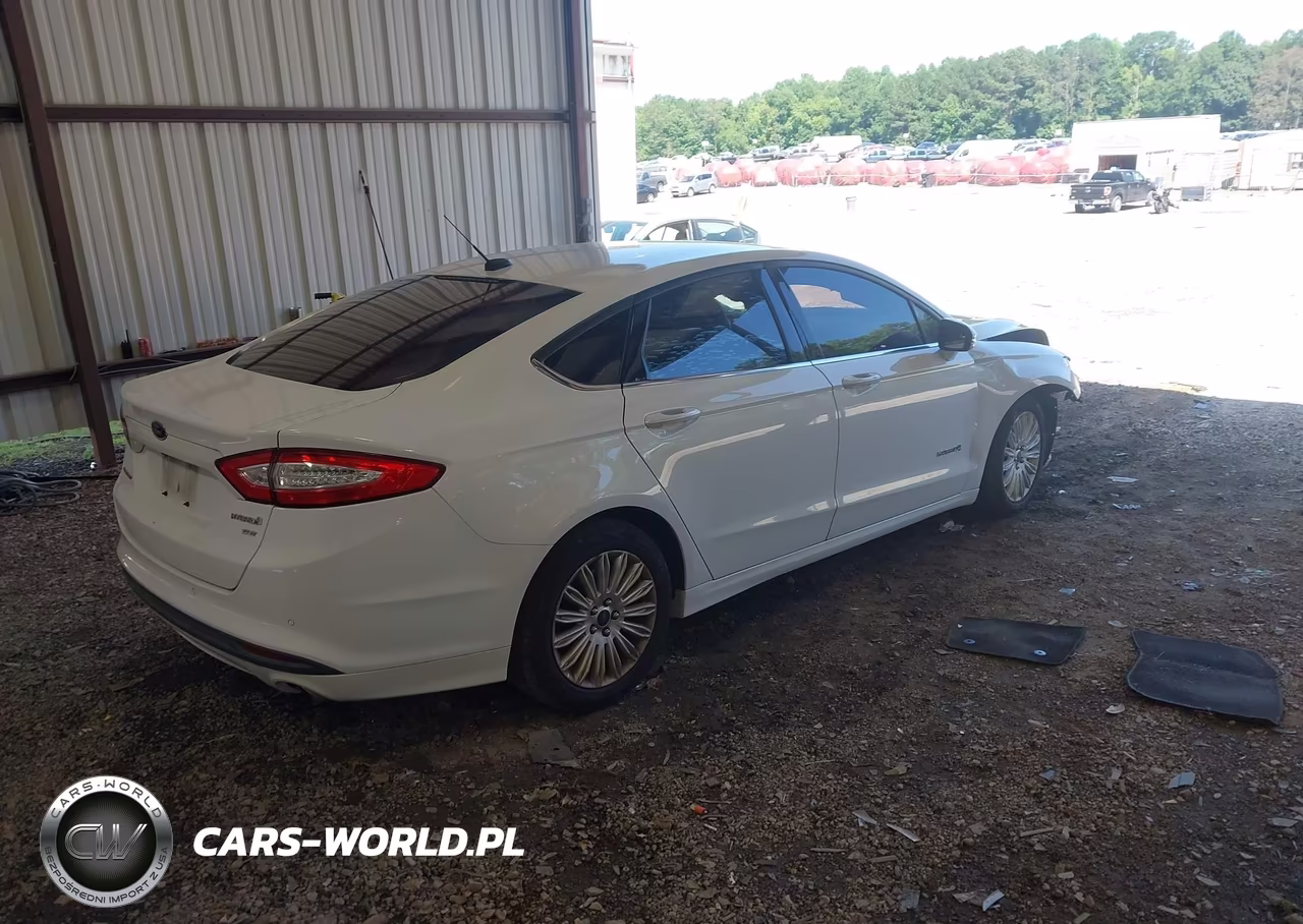 2015 Ford Fusion Hybrid Se VIN:3FA6P0LU2FR176857 - 4