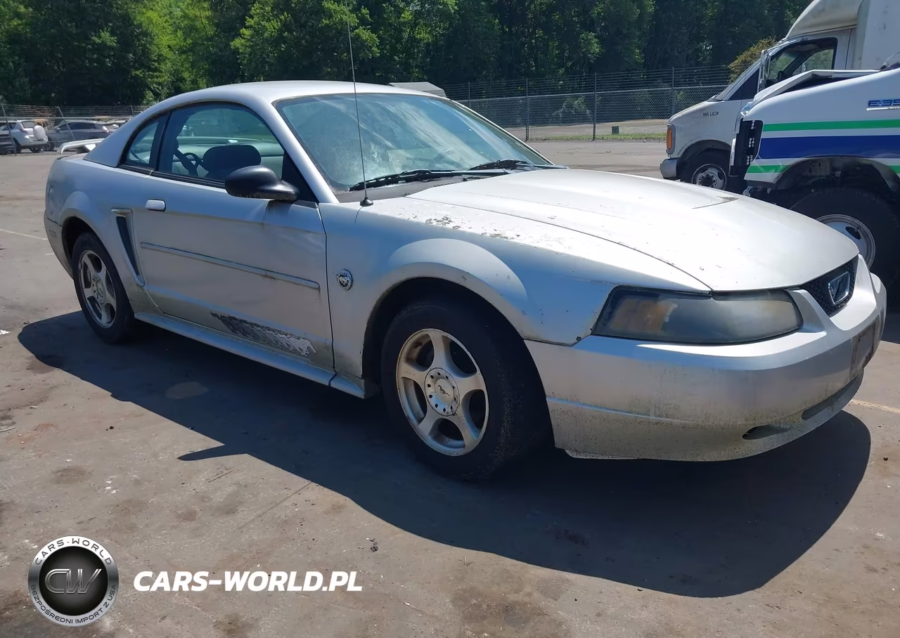 2004 Ford Mustang