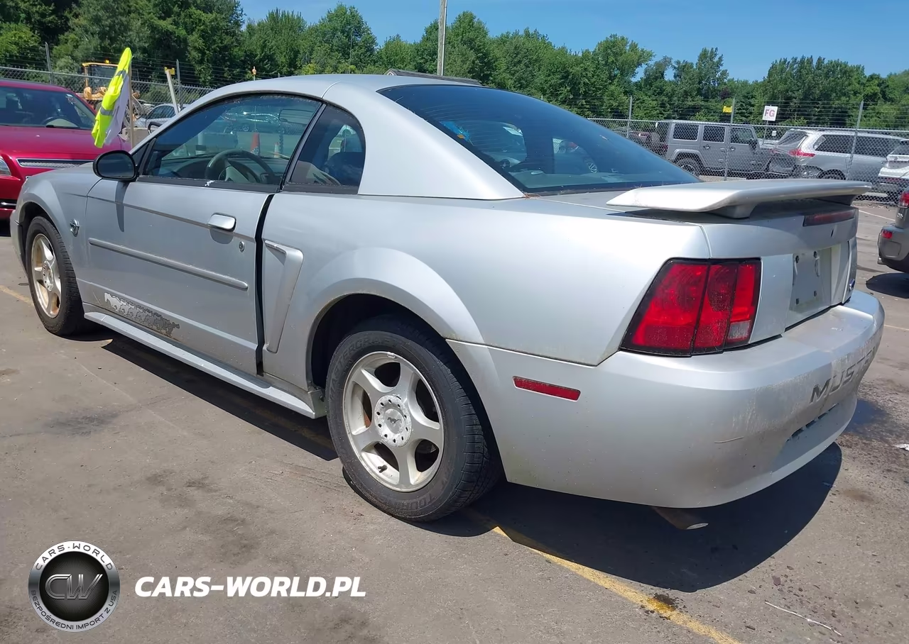 2004 Ford Mustang VIN:1FAFP406X4F196524 - 3