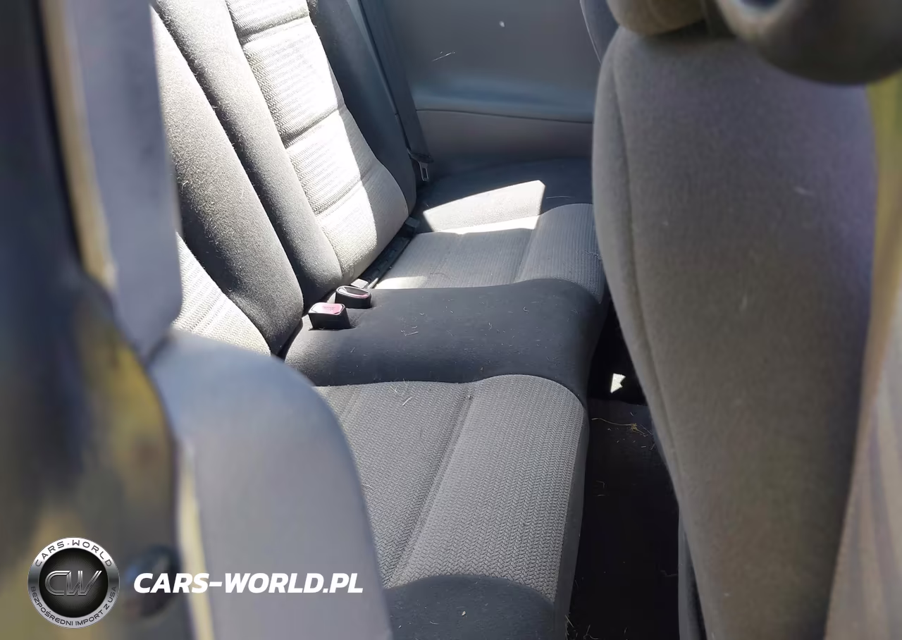 2004 Ford Mustang VIN:1FAFP406X4F196524 - 8