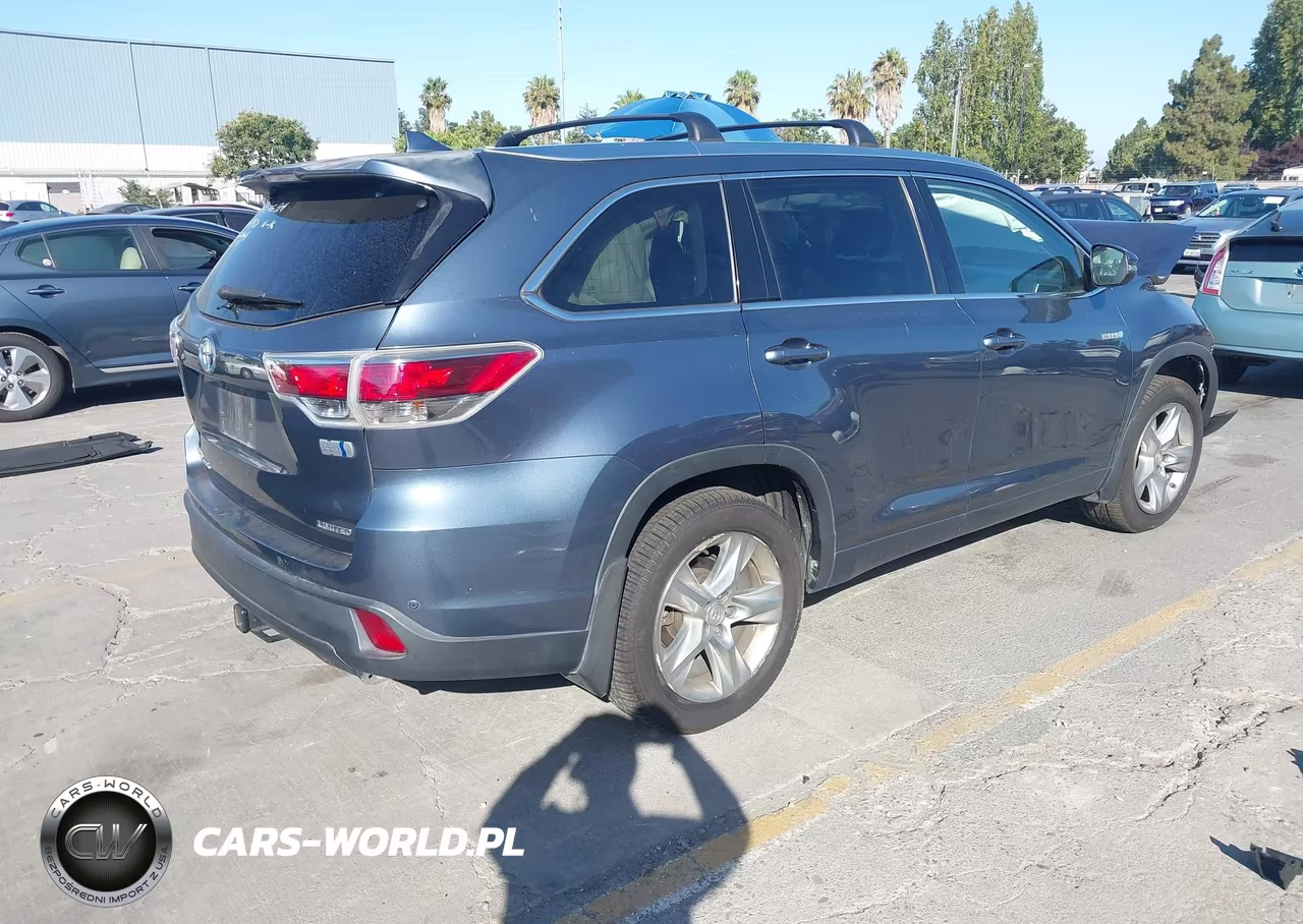 2015 Toyota Highlander Hybrid Limited Platinum V6 VIN:5TDDCRFH7FS009049 - 4