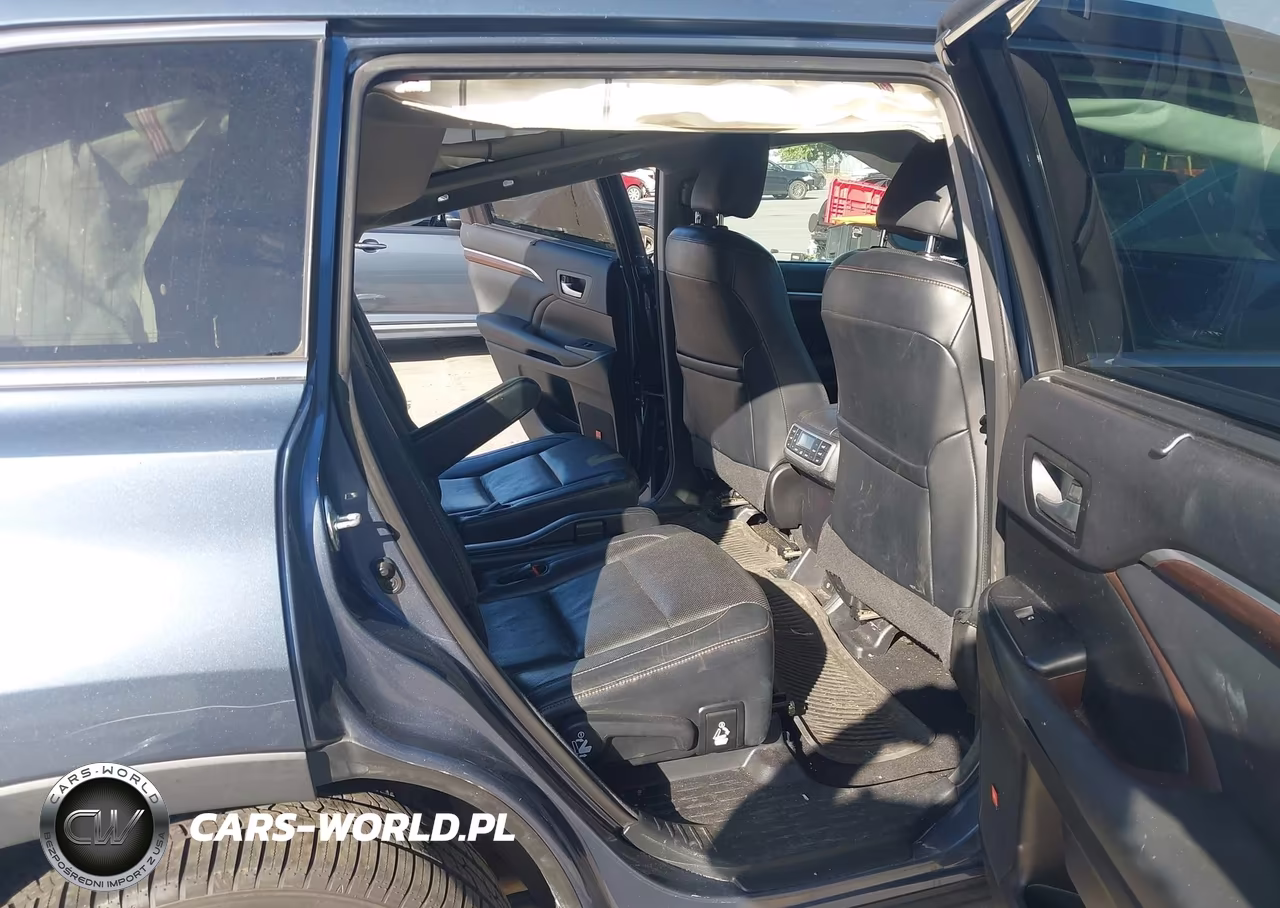 2015 Toyota Highlander Hybrid Limited Platinum V6 VIN:5TDDCRFH7FS009049 - 8