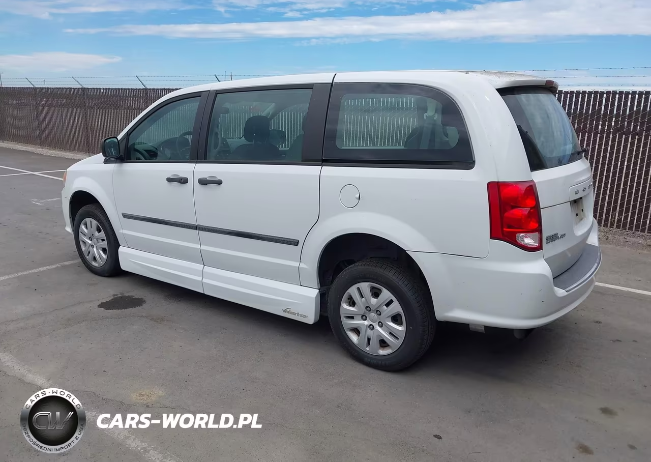 2013 Dodge Grand Caravan American Value Pkg VIN:2C4RDGBG7DR814088 - 3