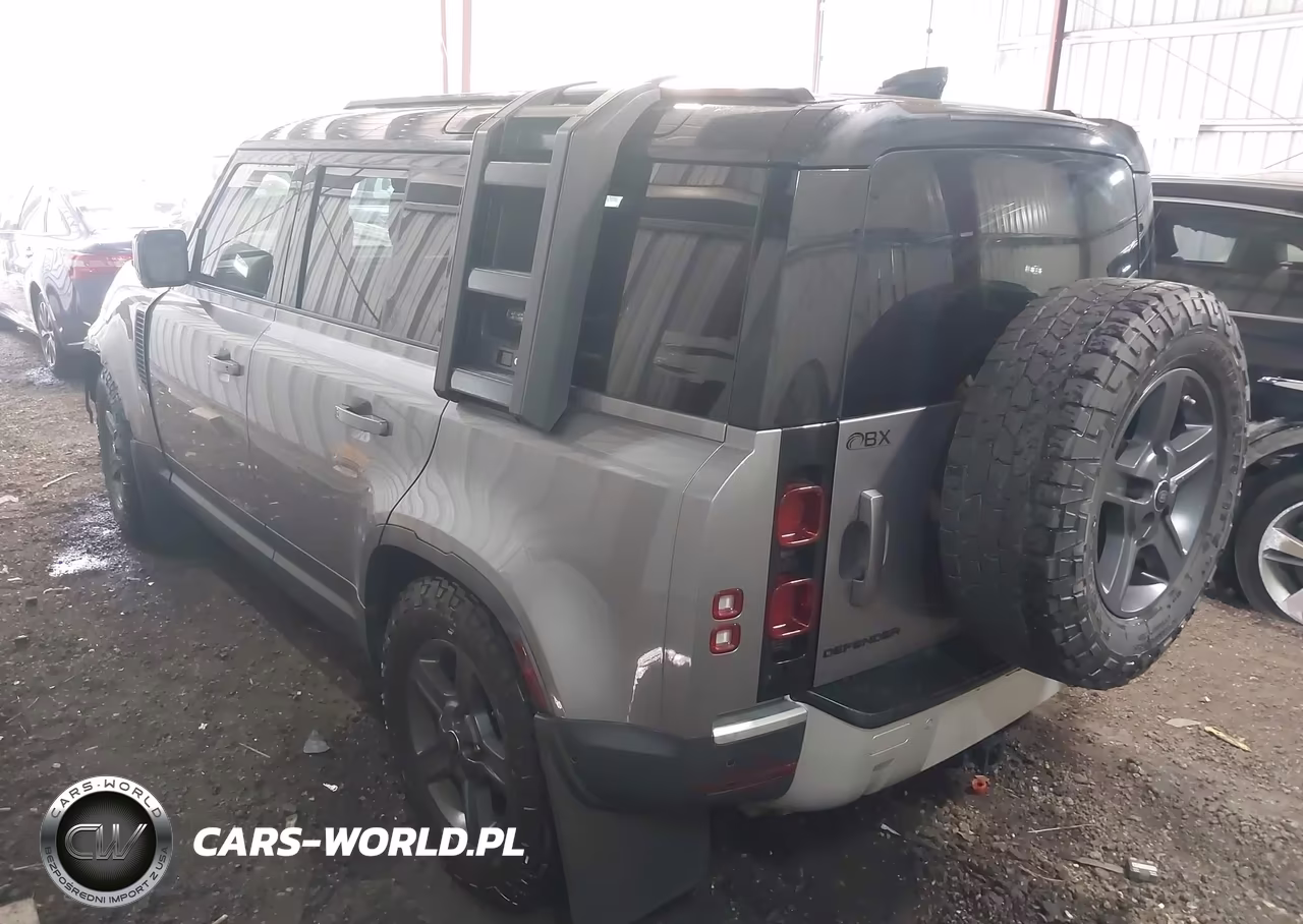 2021 Land Rover Defender 110 S VIN:SALEJ7RX9M2038910 - 3