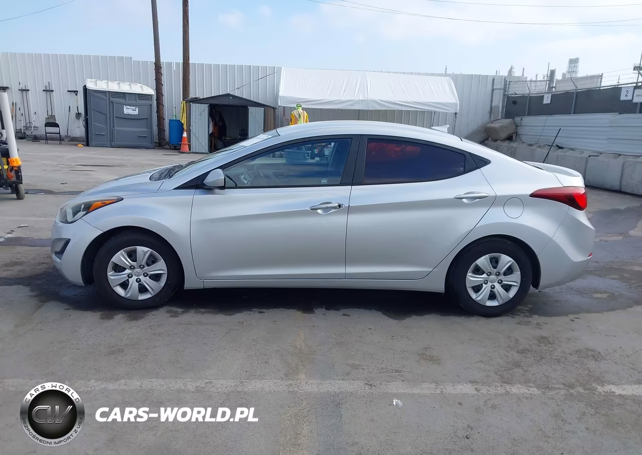 2016 Hyundai Elantra Se VIN:5NPDH4AE9GH789547 - 14
