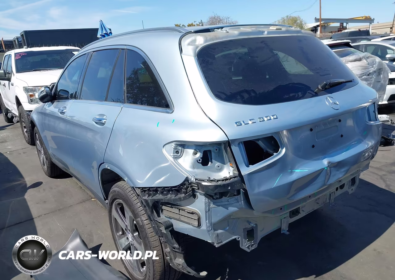 2017 Mercedes-Benz Glc 300 VIN:WDC0G4JB7HF177683 - 3