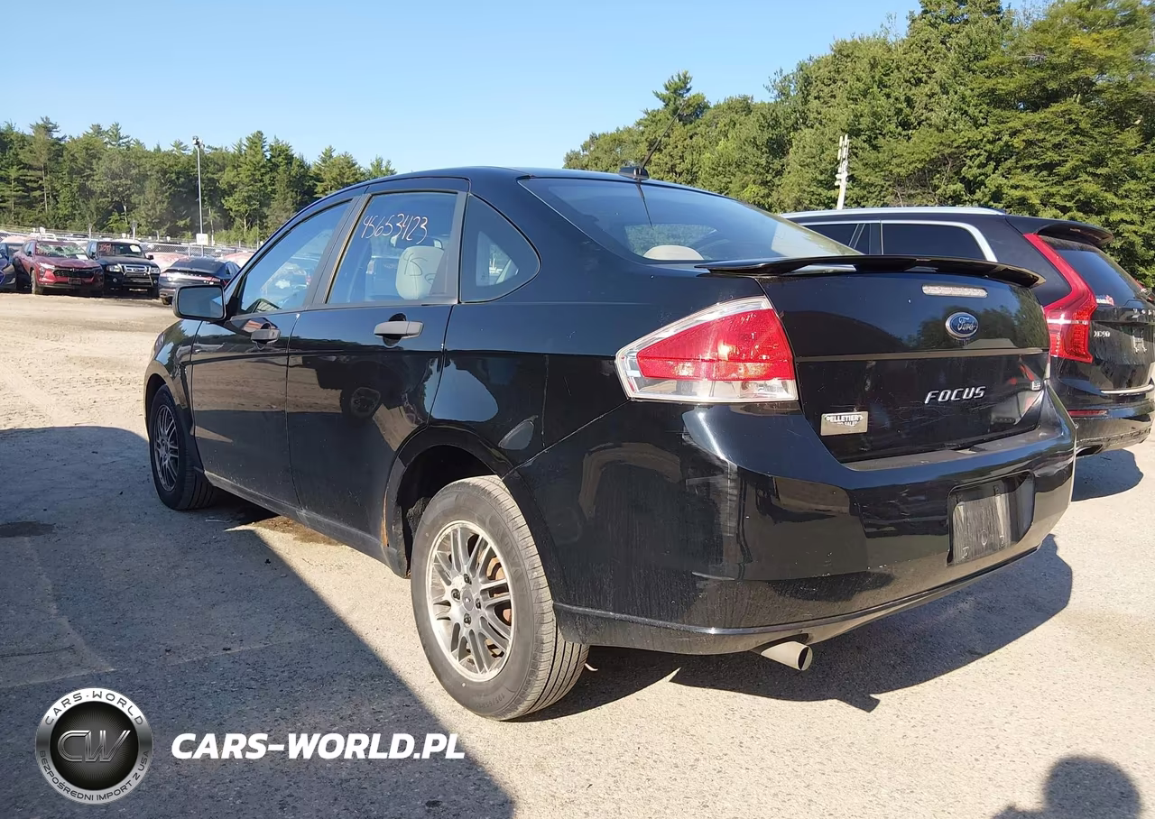 2010 Ford Focus Se VIN:1FAHP3FN1AW298324 - 14