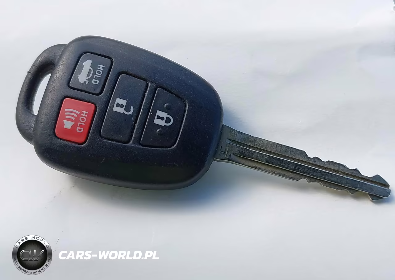 2018 Toyota Corolla Le VIN:5YFBURHE7JP759186 - 11