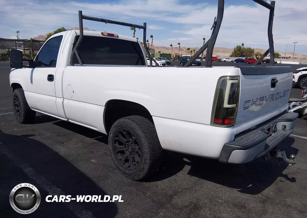 2004 Chevrolet Silverado C1500 VIN:1GCEC14V94Z257894 - 3