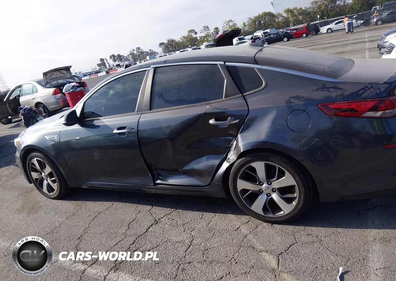 2020 Kia Optima S VIN:5XXGT4L32LG406187 - 14