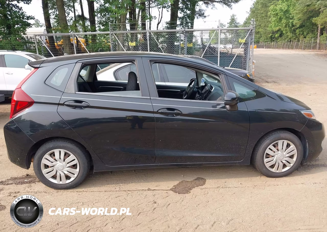 2015 Honda Fit Lx VIN:3HGGK5G55FM750234 - 13