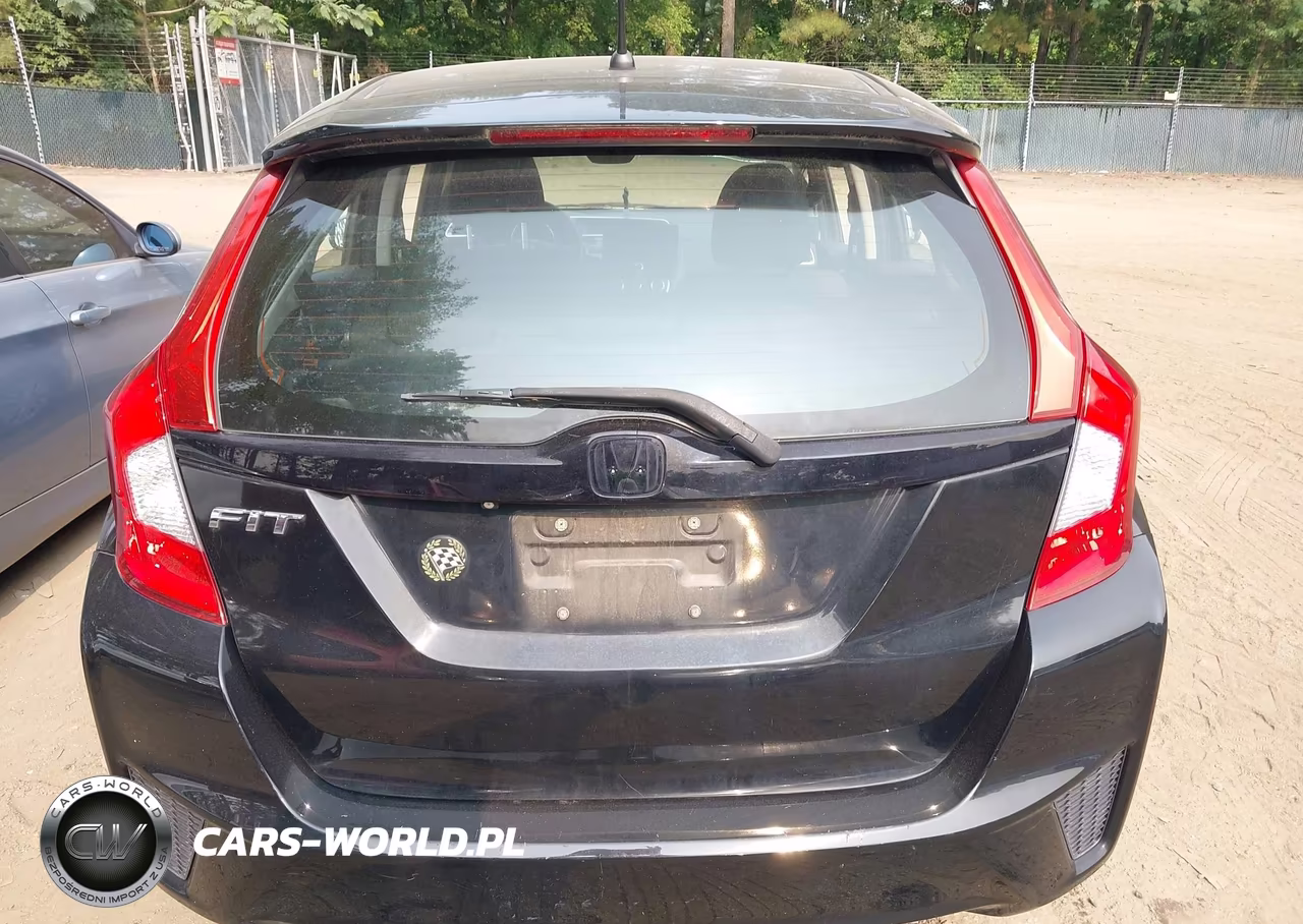 2015 Honda Fit Lx VIN:3HGGK5G55FM750234 - 16