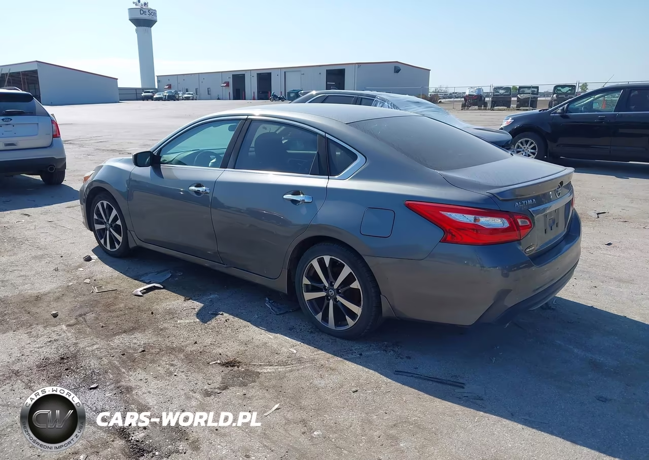 2016 Nissan Altima 2.5 Sr VIN:1N4AL3AP1GC125743 - 3