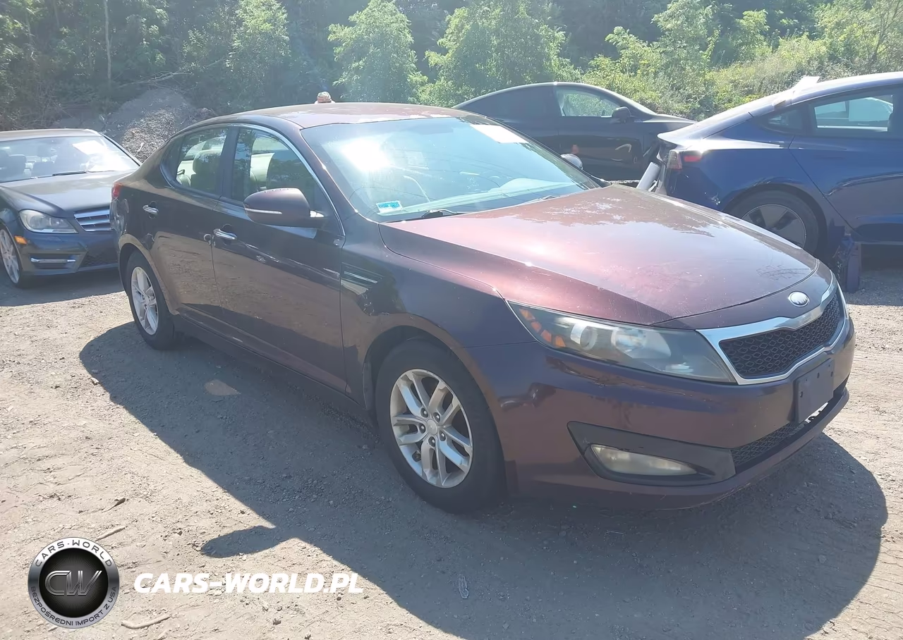 2013 Kia Optima Lx VIN:5XXGM4A73DG136763 - 1