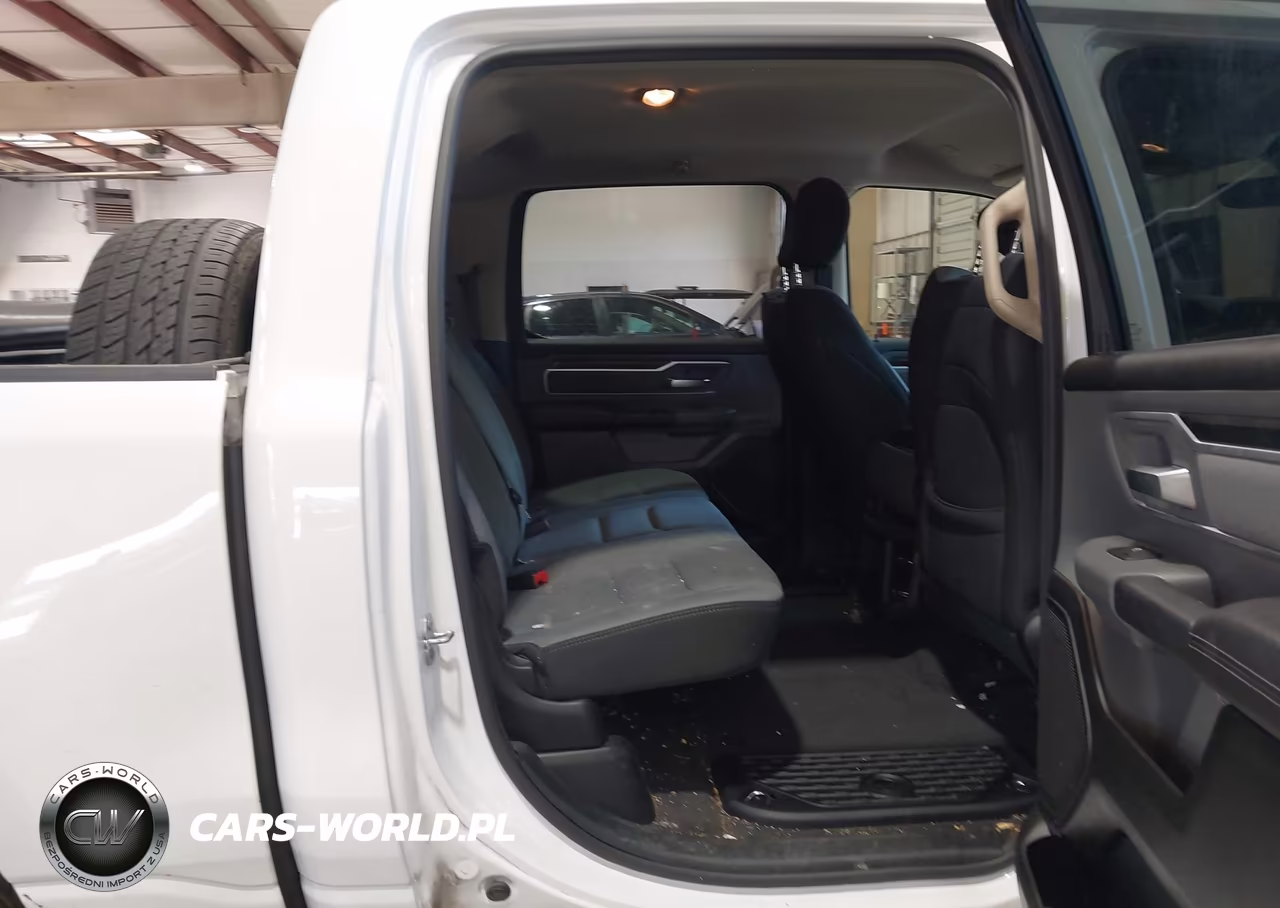 2020 Ram 1500 Big Horn 4X4 5'7 Box VIN:1C6SRFFT2LN389726 - 8