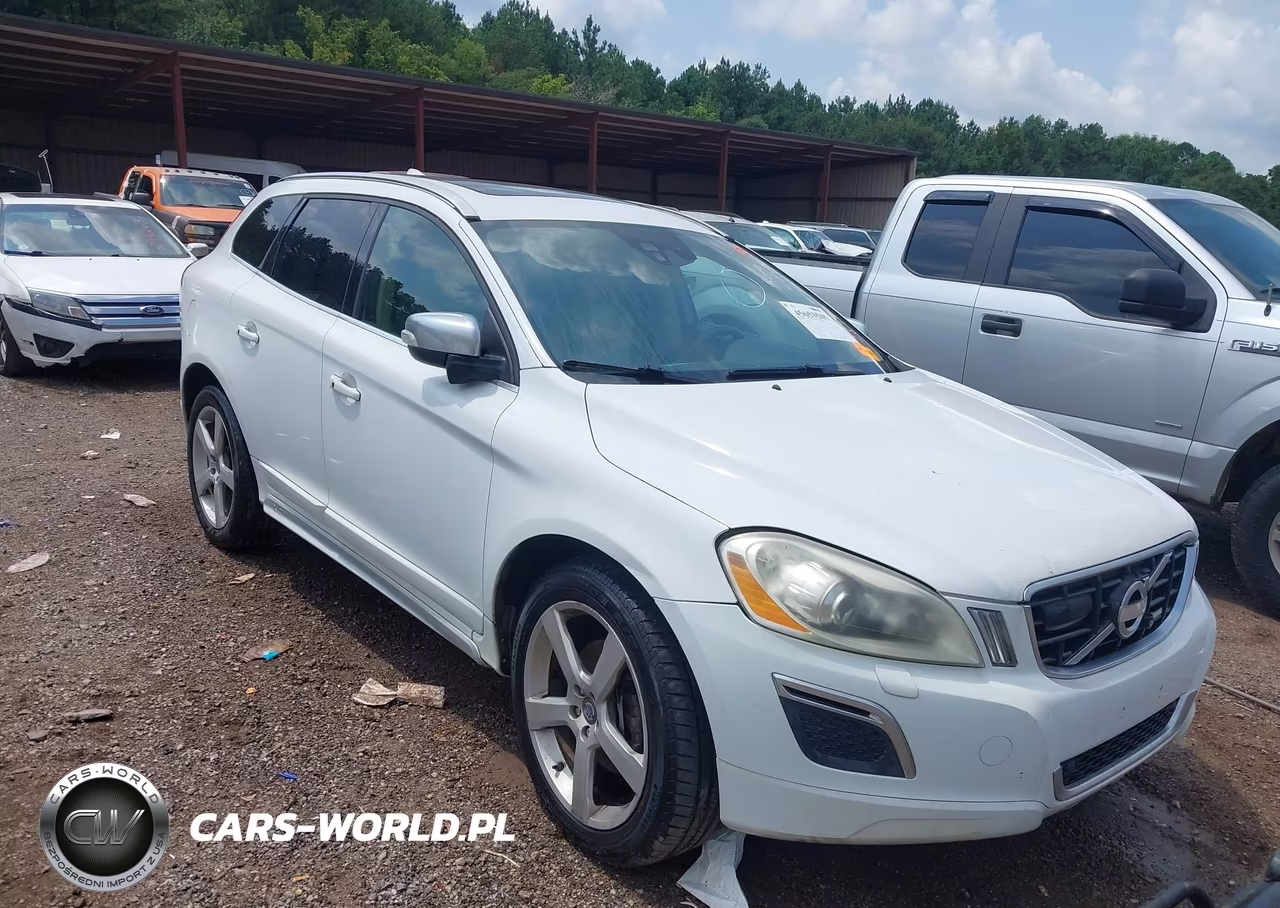 2012 Volvo Xc60 T6 R-Design Platinum