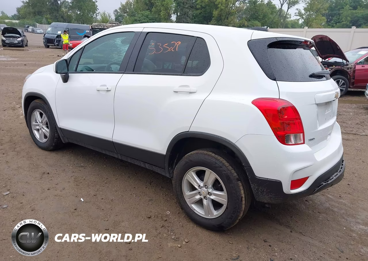 2020 Chevrolet Trax Fwd Ls VIN:KL7CJKSB2LB031213 - 3