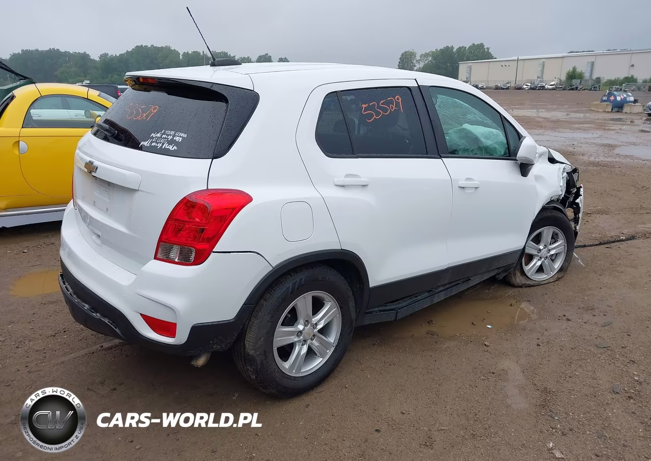 2020 Chevrolet Trax Fwd Ls VIN:KL7CJKSB2LB031213 - 4