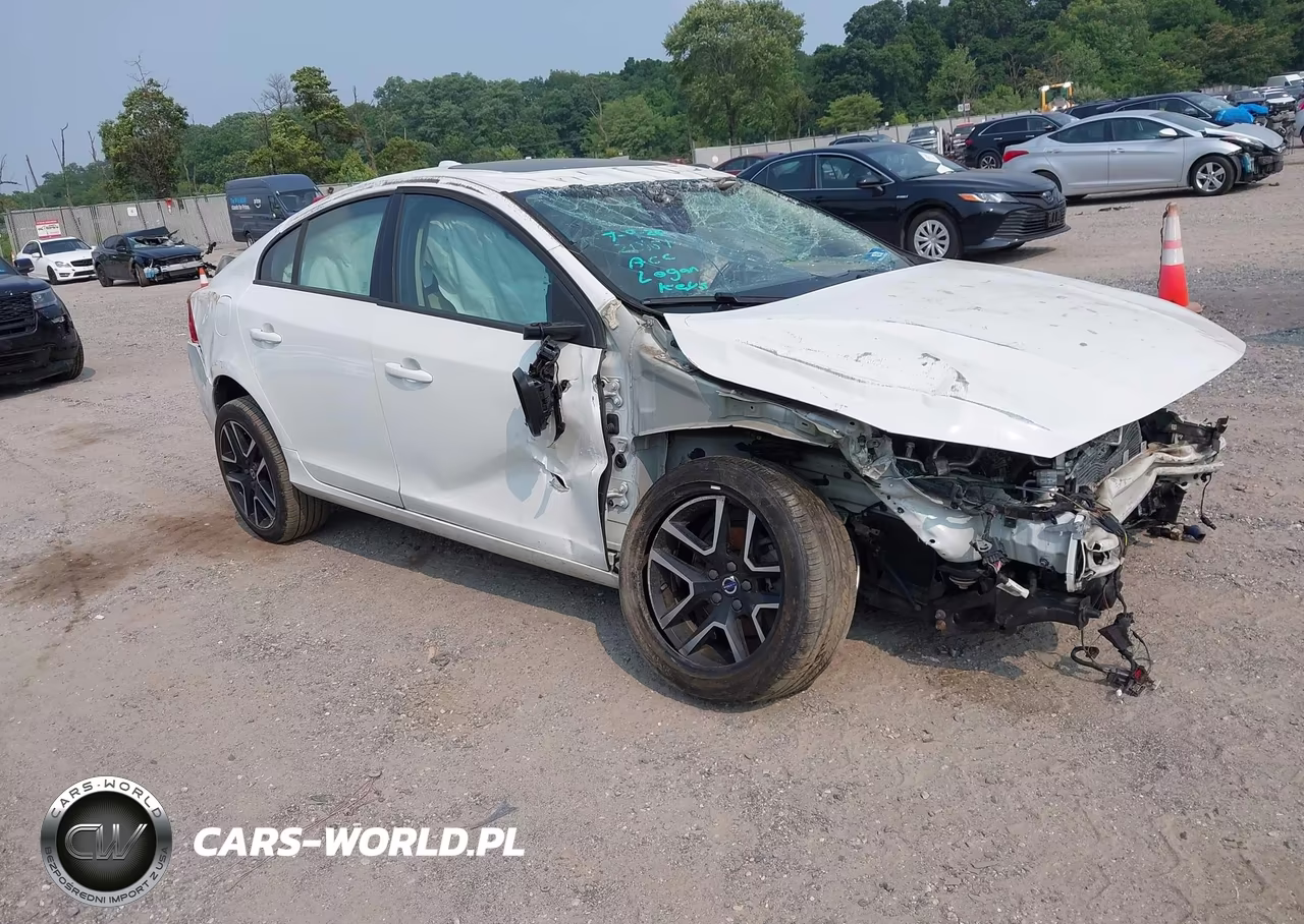 2017 Volvo S60 T5 Dynamic