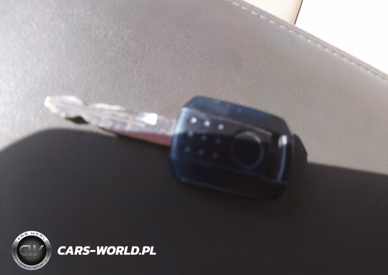 2008 Mercury Sable VIN:1MEHM40W88G613035 - 11