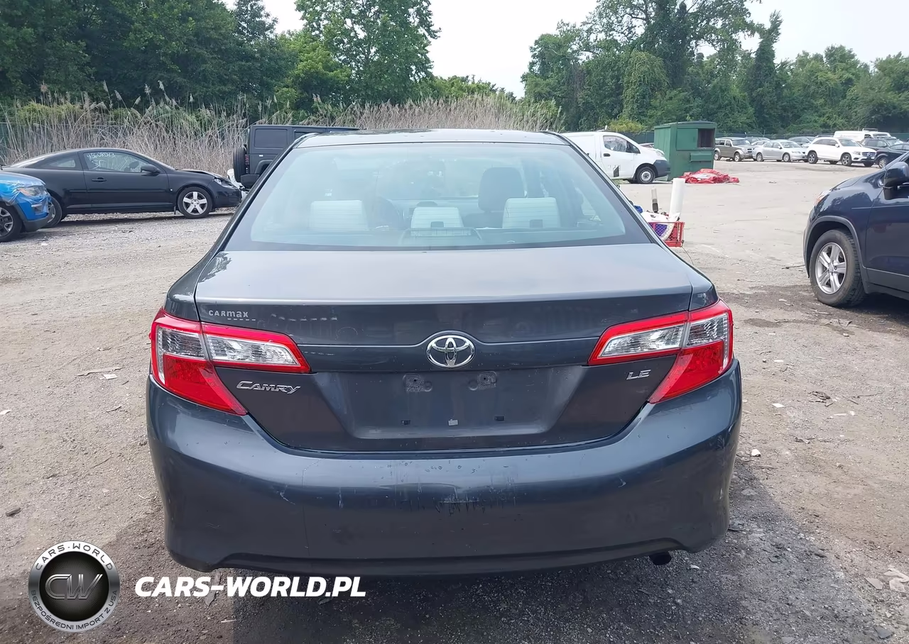 2013 Toyota Camry Le VIN:4T4BF1FK0DR315368 - 17